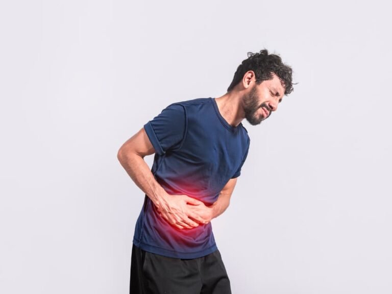 Dor no lado direito da barriga perto da virilha: O que é?