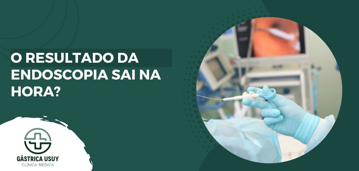 Médico realizando exame com endoscópio em clínica, ilustrando se o resultado da endoscopia sai na hora, tema abordado pela Clínica Gástrica Usuy.