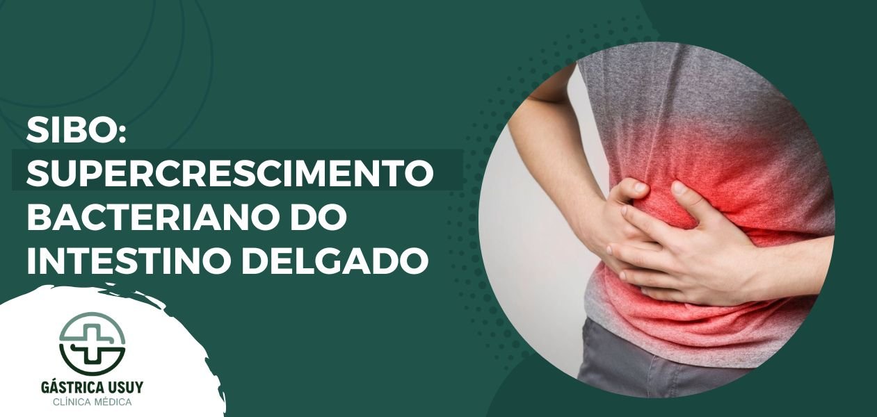 Homem com dor abdominal representando sintomas do SIBO, supercrescimento bacteriano do intestino delgado, condição que afeta a saúde digestiva.